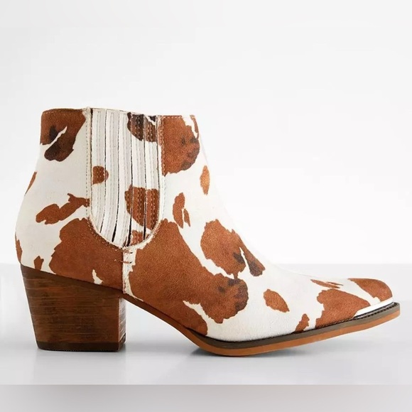 Arider Girl Dolly Cow Print Ankle Boot Brown and White women size 5.5 - Picture 3 of 14